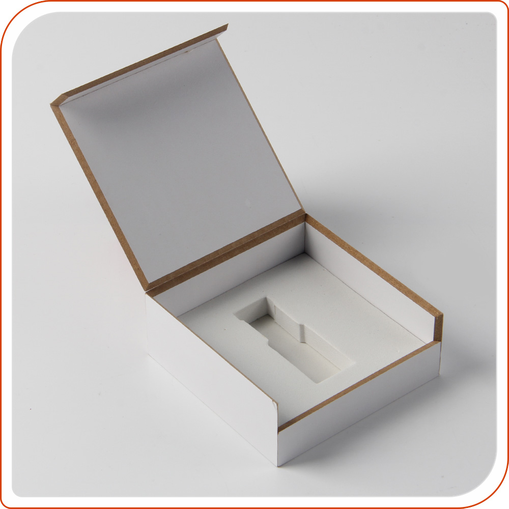 據(jù)襯衫禮品盒工廠研究，油墨的干燥方式能夠有效減少印制成本