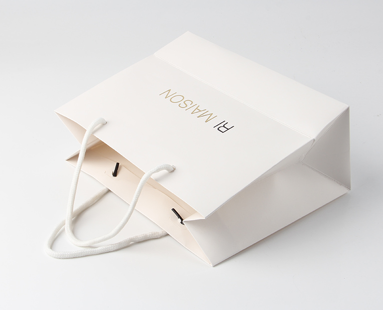 內(nèi)褲禮品袋的制造商居然能細膩到發(fā)現(xiàn)墨輥壓力影響印刷質量