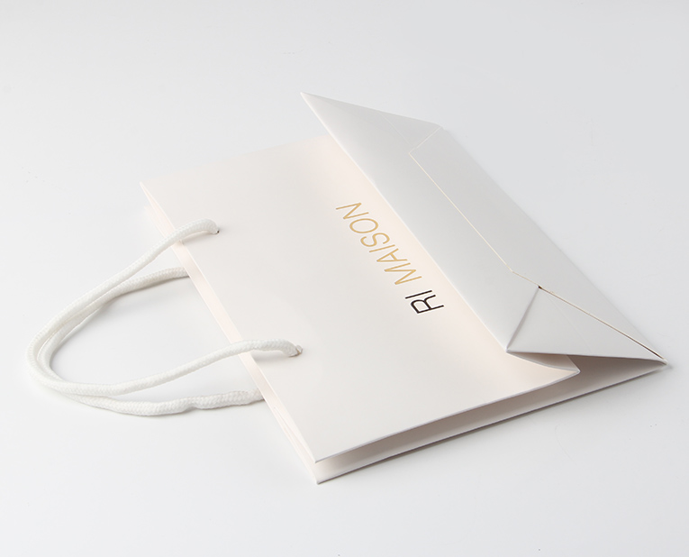 內(nèi)褲禮品袋的制造商居然能細膩到發(fā)現(xiàn)墨輥壓力影響印刷質量