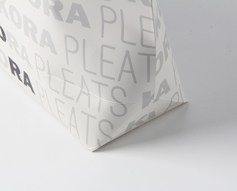 內(nèi)褲禮品袋在訂制之前，印刷用的水墨輥是怎么安裝調(diào)試的