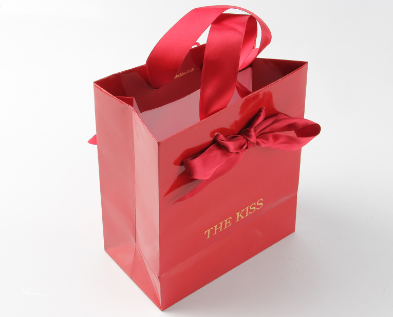 保健品紙袋在訂制的時候出現(xiàn)波浪線，這不是靈異現(xiàn)象，只是...