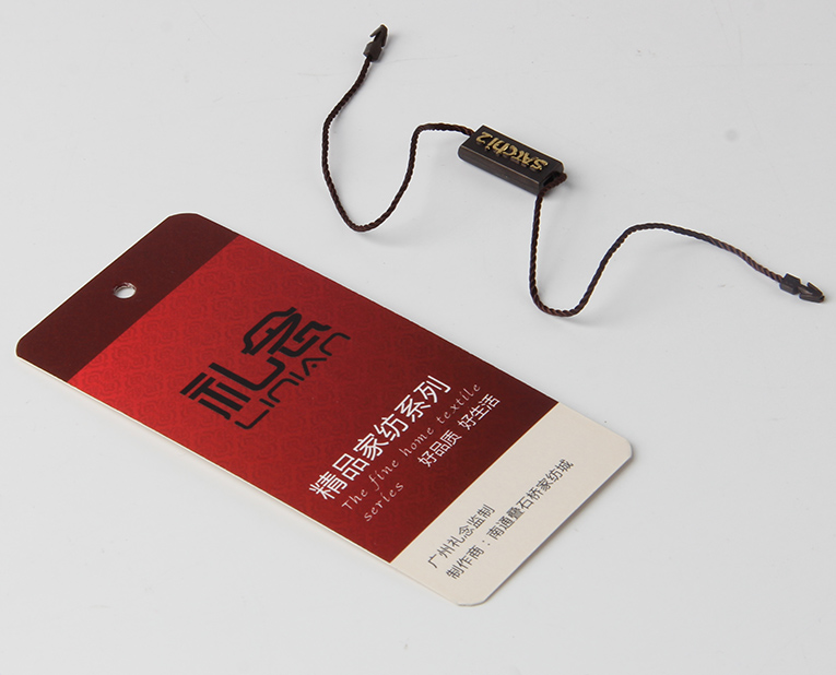 t恤吊牌廠的老師傅急急忙忙買來新的油墨，就是為了透明度