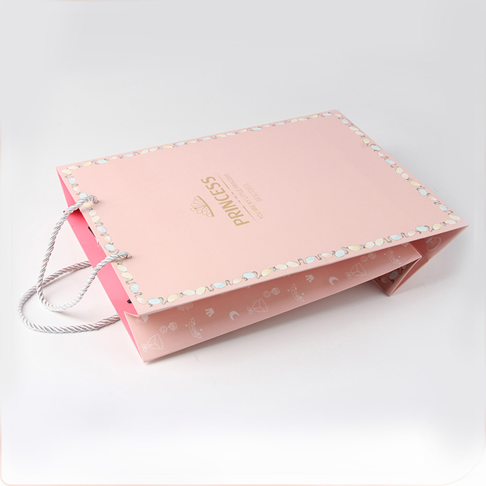 內衣紙袋生產(chǎn)廠家為昨天的片面新聞，鄭重道歉