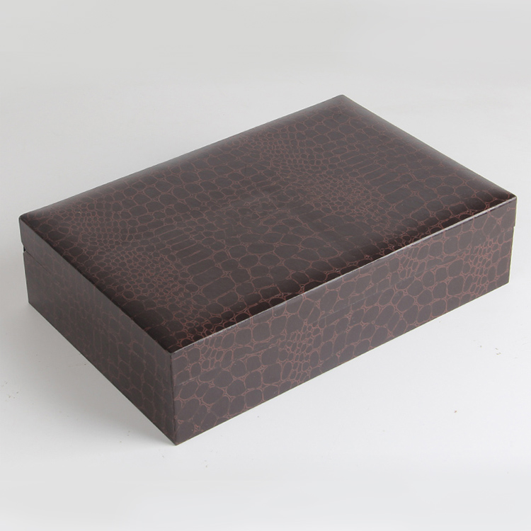 實地考察你以為是看啥？想不被坑，得看手表精裝盒生產(chǎn)廠家門道