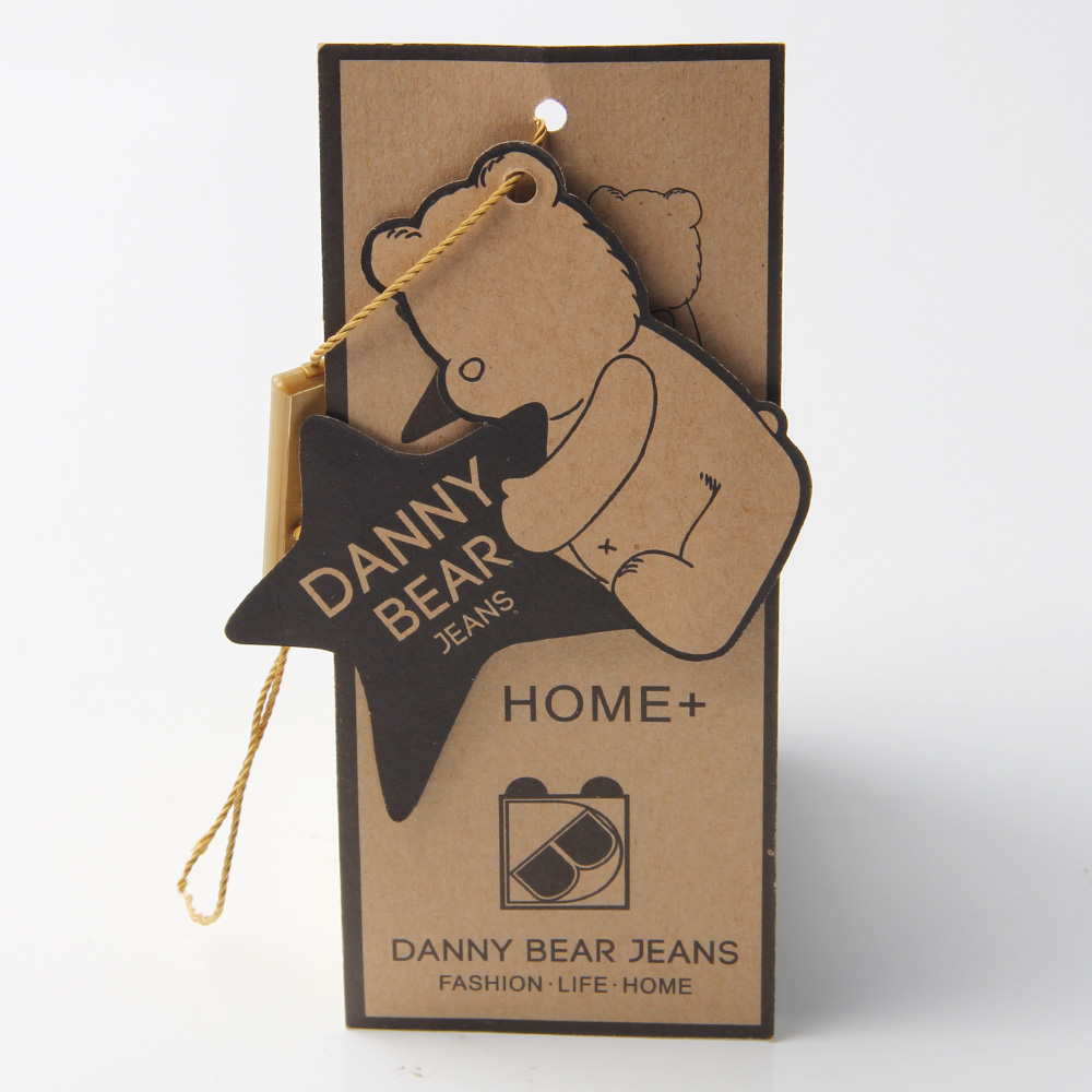 廣交會(huì)上，牛仔褲吊牌工廠如臨大敵，遇見旗鼓相當(dāng)?shù)膶?duì)手