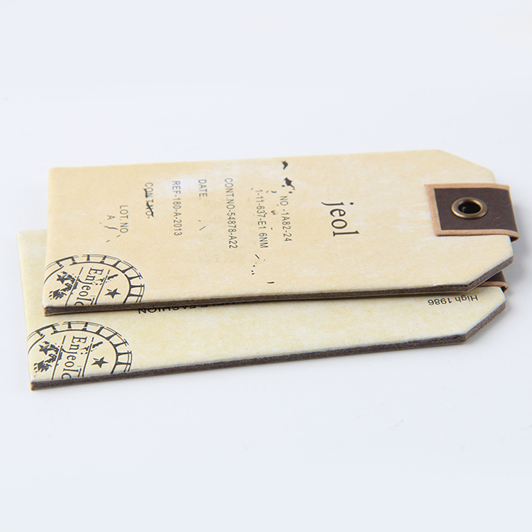 超越的自我，牛仔褲到了改變吊牌訂制材料的岔路