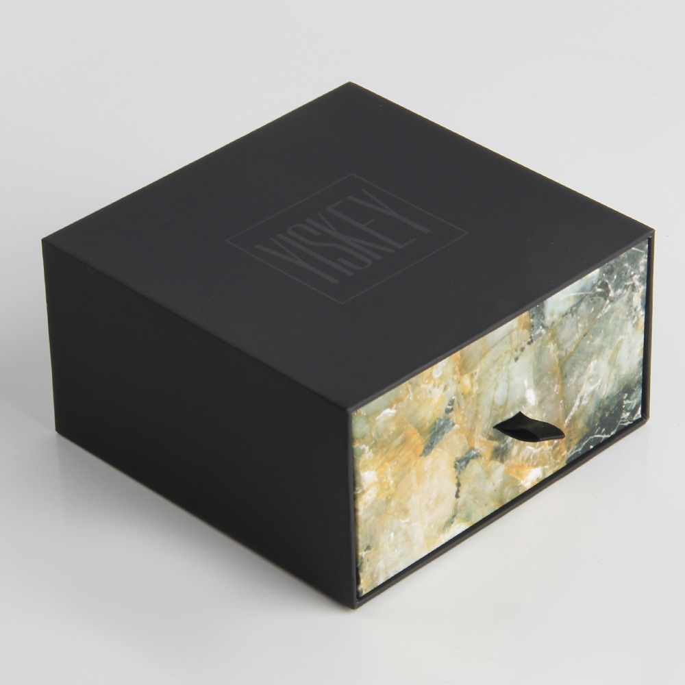 廣州精裝盒工廠(chǎng)的開(kāi)機(jī)費(fèi)之所以坑是有苦衷的